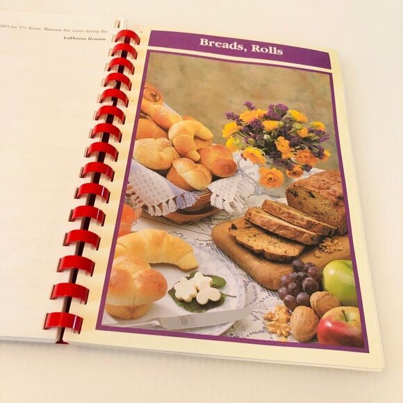 Vintage 90s Cookbook "Home Cookin' Houghton-Higgins Lake BPO Does" - Picture 6 of 10